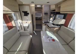 Low Profile Motorhome RAPIDO Rapido 696F Modelo 2025 in Catalog