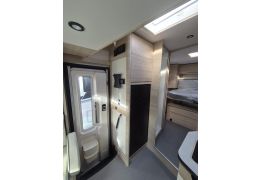 Low Profile Motorhome RAPIDO Rapido 696F Modelo 2025 in Catalog