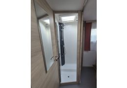 Low Profile Motorhome RAPIDO Rapido 696F Modelo 2025 in Catalog