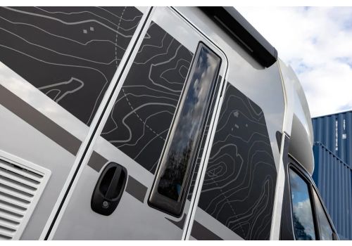 Low Profile Motorhome SUNLIGHT T68 XX Aniversario modelo 2025 en Catalog