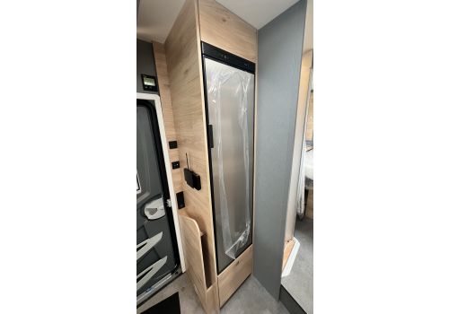 Low Profile Motorhome DETHLEFFS Just Camp T7052 DBL modelo 2025 en Sale Occasion