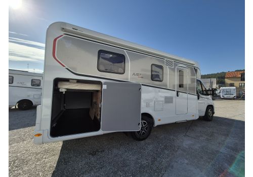Low Profile Motorhome DETHLEFFS Just Camp T7052 DBM Modelo 2026 en Catalog