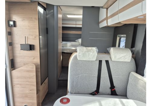 Low Profile Motorhome DETHLEFFS Just Camp T7052 DBM Modelo 2026 en Catalog