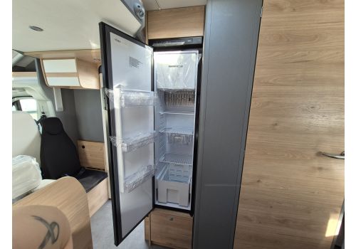 Low Profile Motorhome DETHLEFFS Just Camp T7052 DBM Modelo 2026 en Catalog