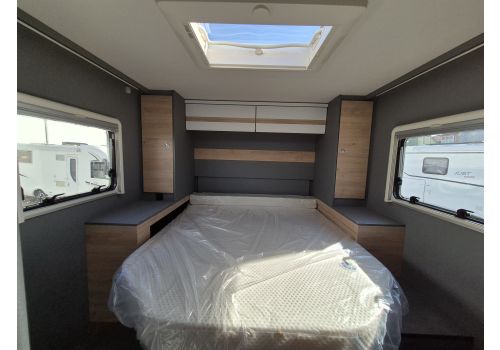 Low Profile Motorhome DETHLEFFS Just Camp T7052 DBM Modelo 2026 en Catalog