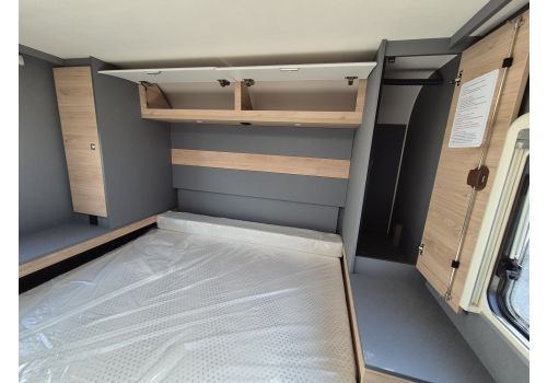 Low Profile Motorhome DETHLEFFS Just Camp T7052 DBM Modelo 2026 en Catalog