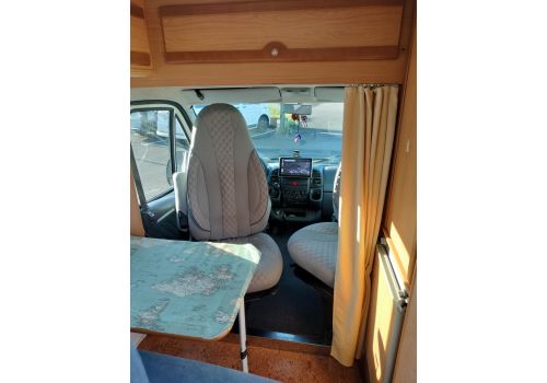 Camper Van MONCAYO Van 4 en Sale Occasion