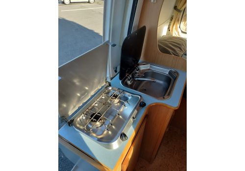 Camper Van MONCAYO Van 4 en Sale Occasion