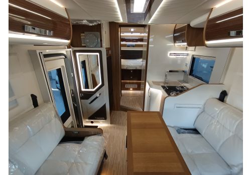 Low Profile Motorhome MOBILVETTA Krosser 90 en Sale Occasion