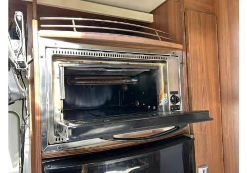 Integral Motorhome MC LOUIS Nevis 878 en Sale Occasion