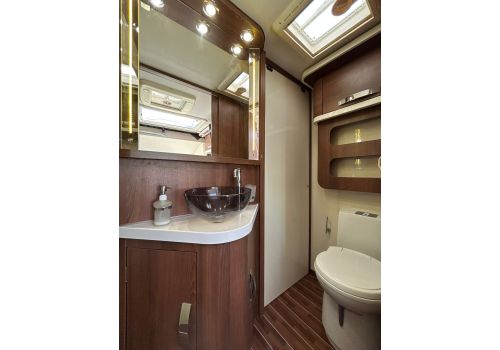 Integral Motorhome MC LOUIS Nevis 878 en Sale Occasion