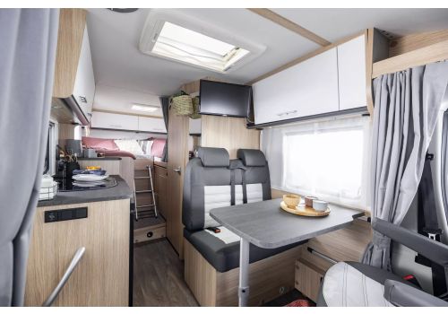 Low Profile Motorhome SUNLIGHT V66 Adventure modelo 2025 en Catalog