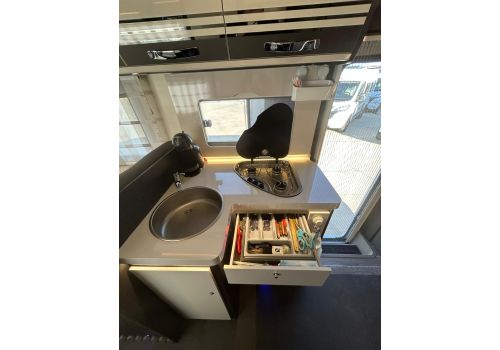Low Profile Motorhome ROLLER TEAM Kronos 274 TL en Sale Occasion