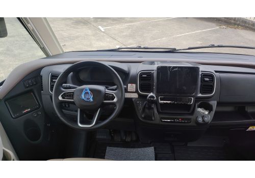 Integral Motorhome CARTHAGO Chic e-line I 51 QB DA en Sale Occasion