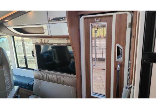 Integral Motorhome CARTHAGO Chic e-line I 51 QB DA en Sale Occasion