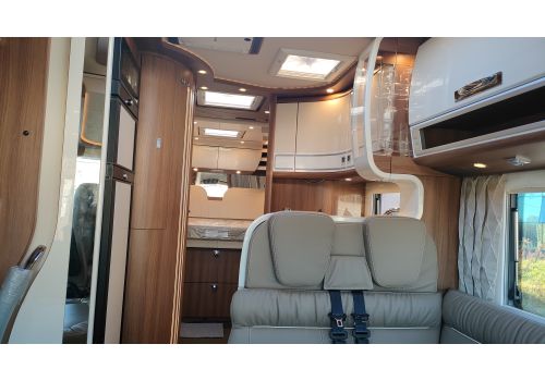 Integral Motorhome CARTHAGO Chic e-line I 51 QB DA en Sale Occasion