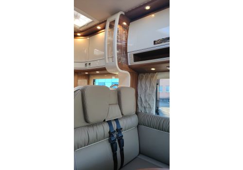 Integral Motorhome CARTHAGO Chic e-line I 51 QB DA en Sale Occasion