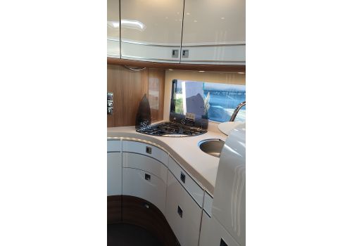 Integral Motorhome CARTHAGO Chic e-line I 51 QB DA en Sale Occasion