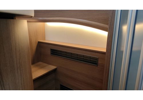 Integral Motorhome CARTHAGO Chic e-line I 51 QB DA en Sale Occasion