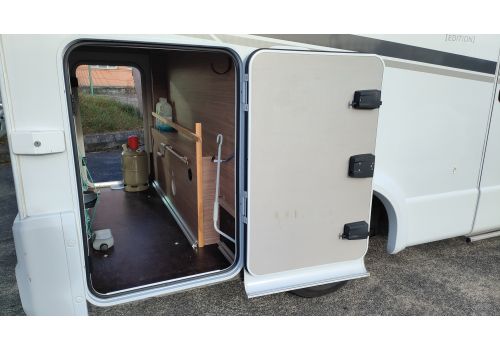Low Profile Motorhome WEINSBERG X-Cursion 500 MQ en Sale Occasion