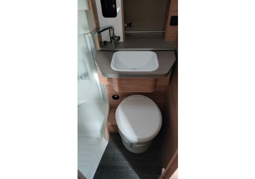Low Profile Motorhome WEINSBERG X-Cursion 500 MQ en Sale Occasion
