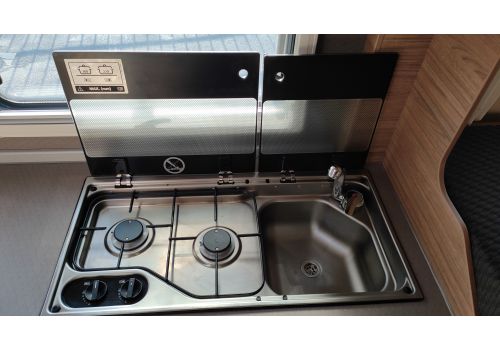 Low Profile Motorhome WEINSBERG X-Cursion 500 MQ en Sale Occasion