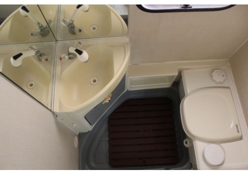 Capuchina Motorhome RIVIERA Ford en Sale Occasion