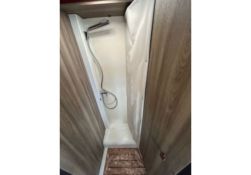 Low Profile Motorhome ROLLER TEAM Kronos 291 P FIT en Rent