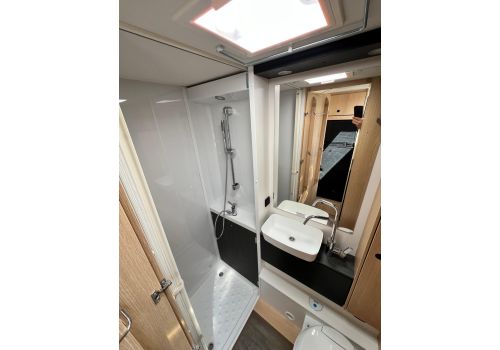 Capuchina Motorhome SUNLIGHT A 68 modelo 2025 en Rent