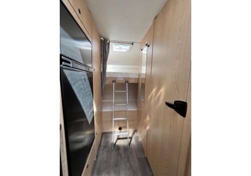 Capuchina Motorhome SUNLIGHT A 68 modelo 2025 en Rent