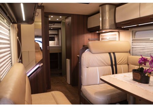 Integral Motorhome BURSTNER i870 Aviano en Sale Occasion