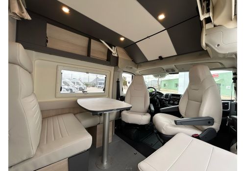 Camper Van DREAMER Camper Five FUN + en Sale Occasion