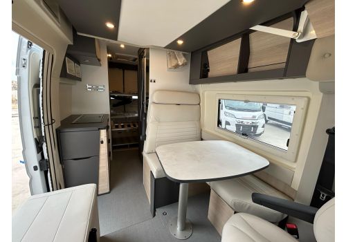 Camper Van DREAMER Camper Five FUN + en Sale Occasion