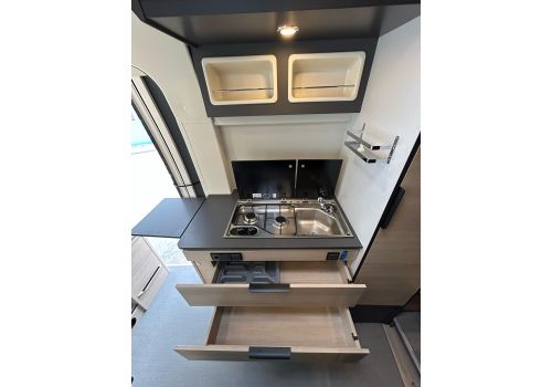 Camper Van DREAMER Camper Five FUN + en Sale Occasion