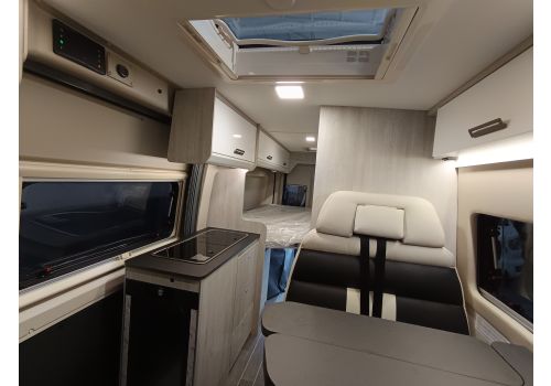 Camper Van ROLLER TEAM Livingstone Sport 6XL en Sale Occasion
