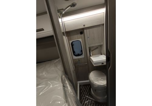 Camper Van ROLLER TEAM Livingstone Sport 6XL en Sale Occasion