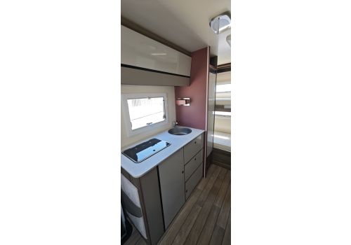 Capuchina Motorhome ROLLER TEAM Kronos 277 M en Rent