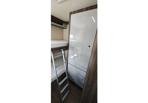 Capuchina Motorhome ROLLER TEAM Kronos 277 M en Rent