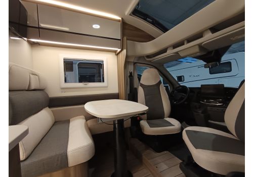 Low Profile Motorhome ROLLER TEAM Kronos Fit 291 P en Sale Occasion