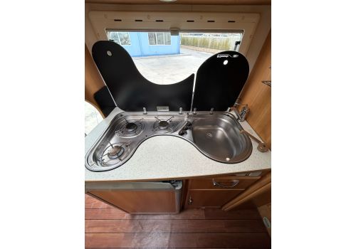 Low Profile Motorhome CHAUSSON Welcome 95 en Sale Occasion