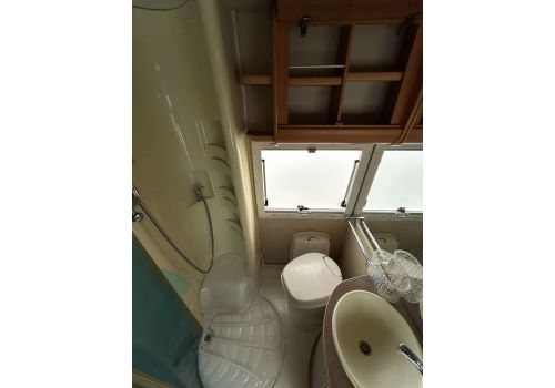 Low Profile Motorhome CHAUSSON Welcome 95 en Sale Occasion