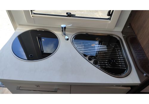 Low Profile Motorhome BENIMAR Tessoro 440UP en Sale Occasion