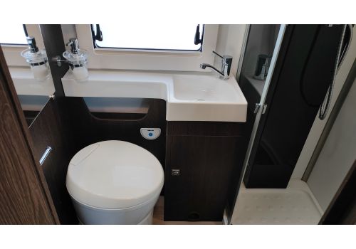 Low Profile Motorhome BENIMAR Tessoro 440UP en Sale Occasion