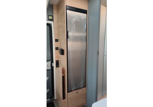 Low Profile Motorhome DETHLEFFS Just Camp 7052 DBL en Sale Occasion