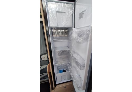 Low Profile Motorhome DETHLEFFS Just Camp 7052 DBL en Sale Occasion