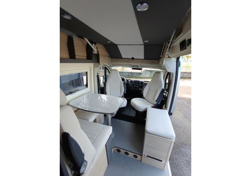 Camper Van DREAMER Camper Five Fun en Sale Occasion