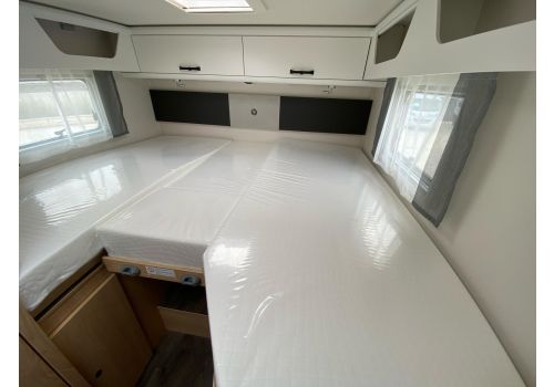Low Profile Motorhome SUNLIGHT T67S Adventure en Sale Occasion