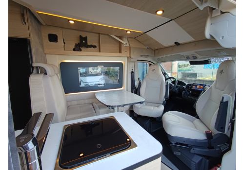 Camper Van RAPIDO V65XL en Catalog