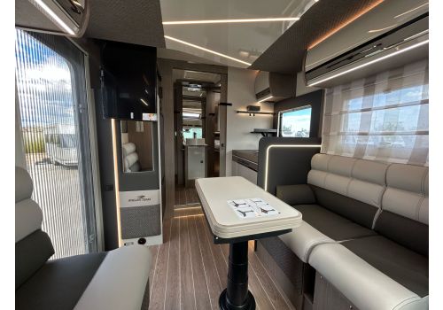 Low Profile Motorhome ROLLER TEAM ZEFIRO 266 TL en Sale Occasion