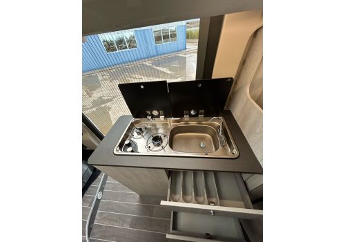 Camper Van ROLLER TEAM Livingstone K2 Sport en Sale Occasion